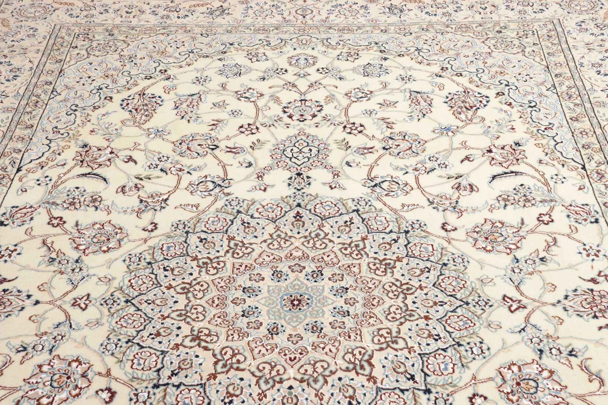 Nain 9L 332X210 Cm - Image 8
