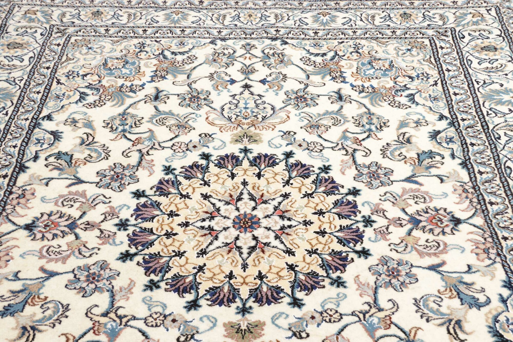 Nain Kashmar 240X165 Cm - Image 6
