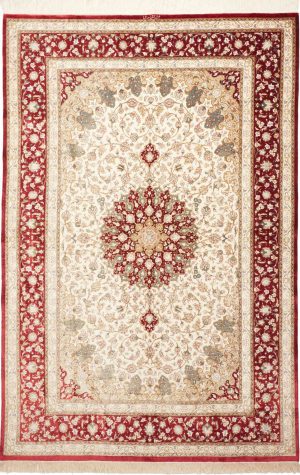 Ghom Silk233X154 Cm