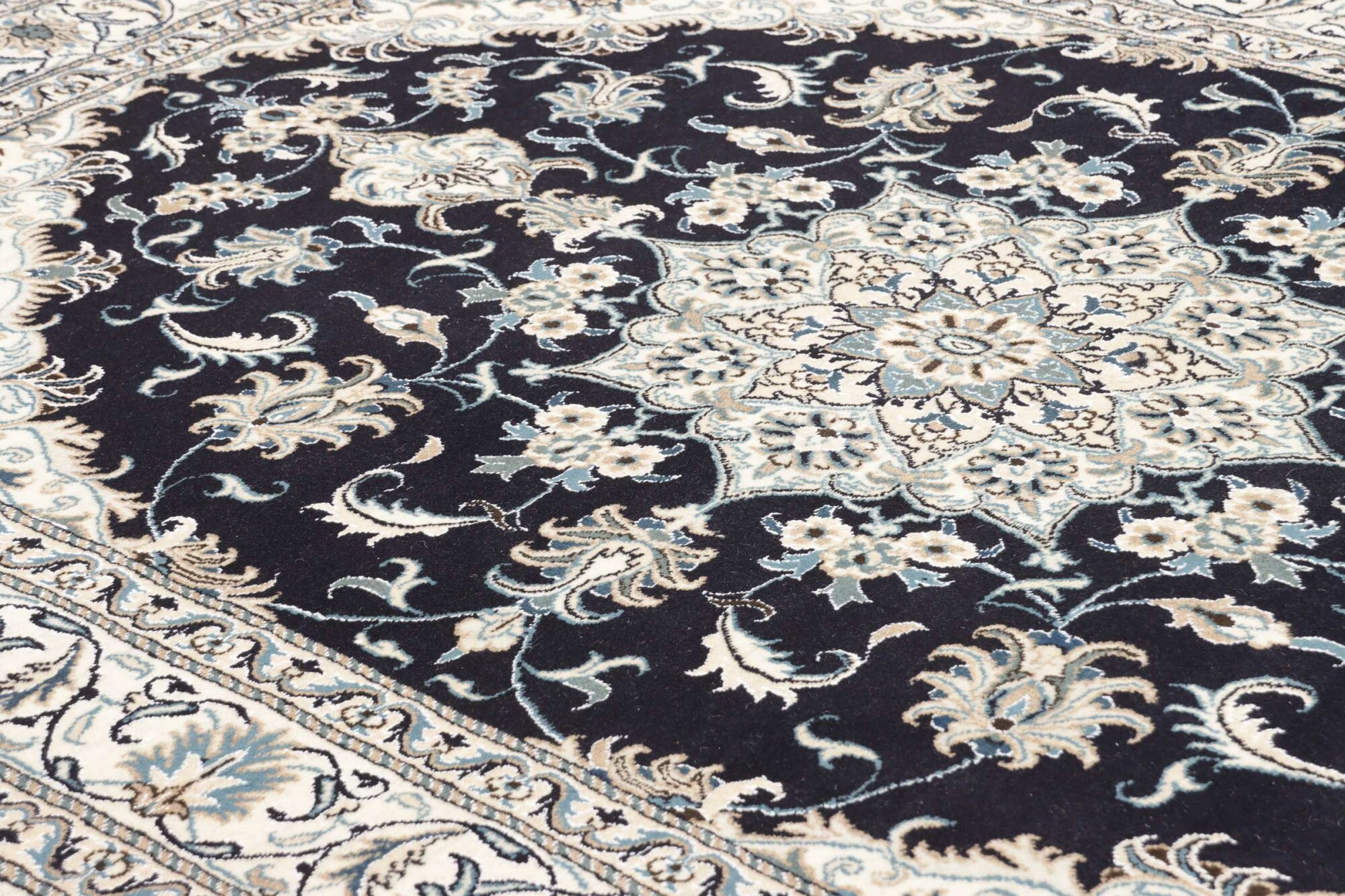 Nain Kashmar 228X165 Cm - Image 8
